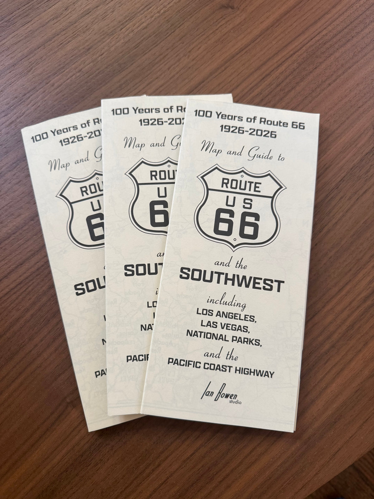 Map and Guide to Route 66 and the Southwest by Ian Bowen